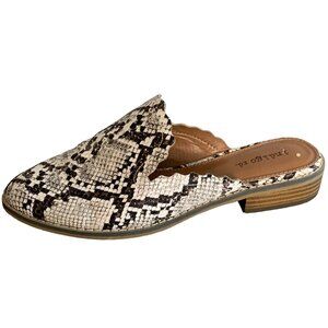 INDIGO RD Cream + Black Faux-Snakeskin Slip-On Pointed Toe Mules Size 6.5